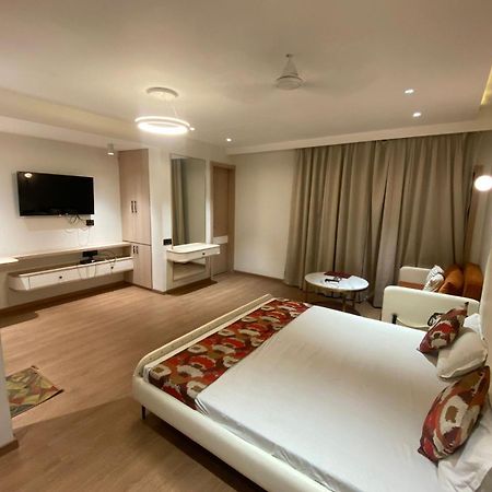 Hotel Banjara Bhopal Dış mekan fotoğraf