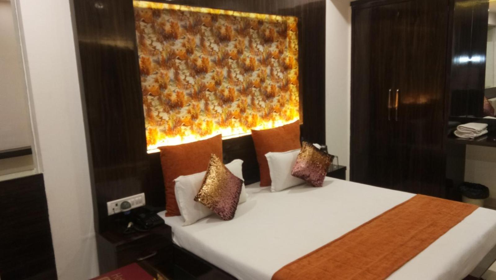 Hotel Banjara Bhopal Dış mekan fotoğraf